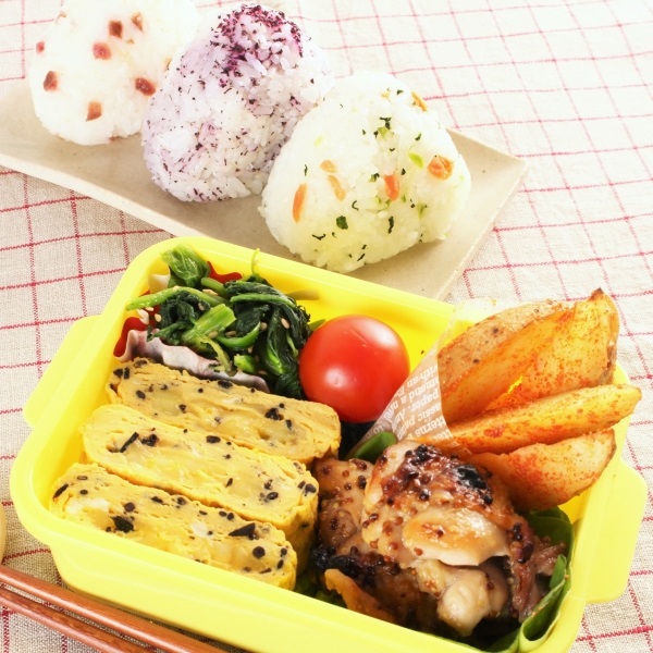 三島食品コラボ　ふりかけマジック！簡単なのに褒められ弁当