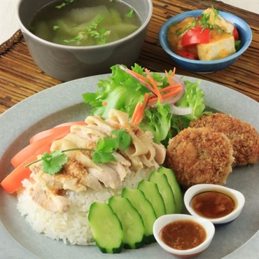 情熱の国♪タイの街角食堂メニュー