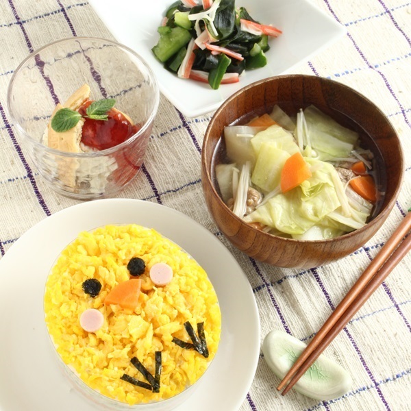 楽しもう！にほんの味。　五感で楽しむぴよぴよデコ寿司