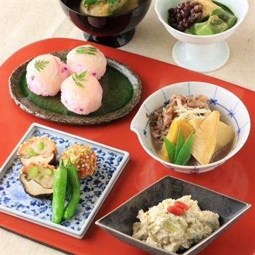 京のおばんざい～三都の台所をめぐる～